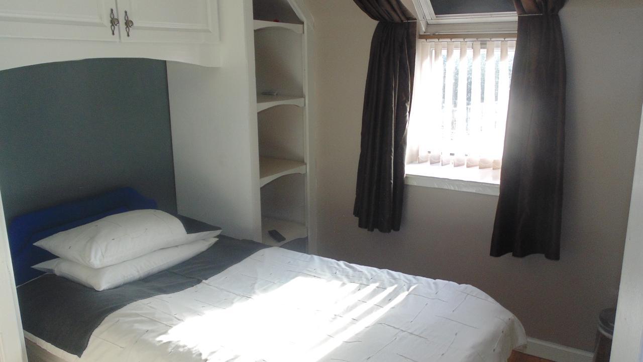 Westmore Bed & Breakfast Alness Exteriör bild